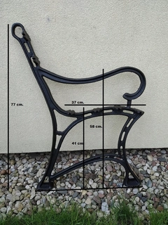 Záhradná lavica - Lavica s kovovou opierkou 77 x 56 cm